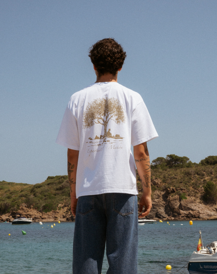 Camiseta Esparter 1815 Bordado y Ilustrado