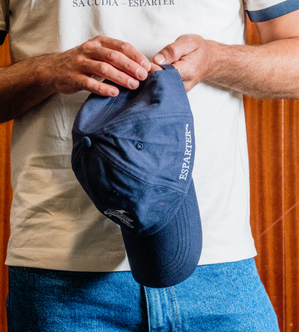 Gorra “Esparter 1815” con Bordado Pato
